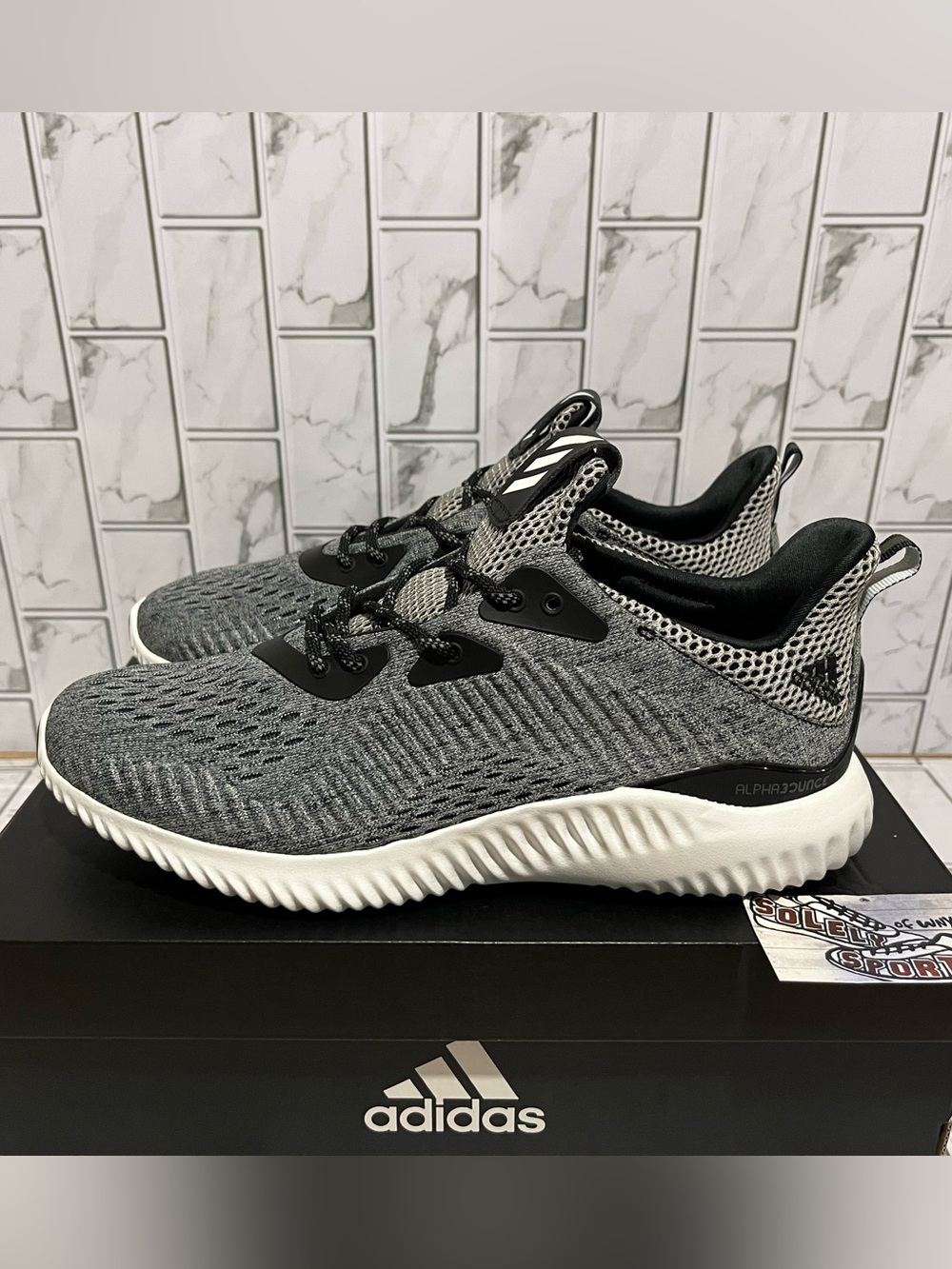 New Adidas AlphaBounce EM Running Training Shoes Black Grey White Mens Sizes